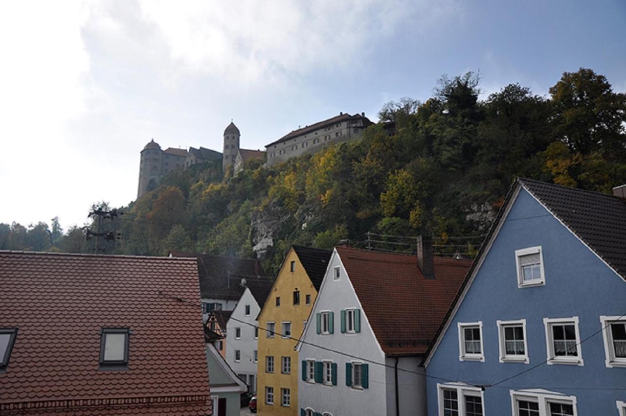 Hotel Gasthof Zum Goldenen Lamm Harburg  Esterno foto